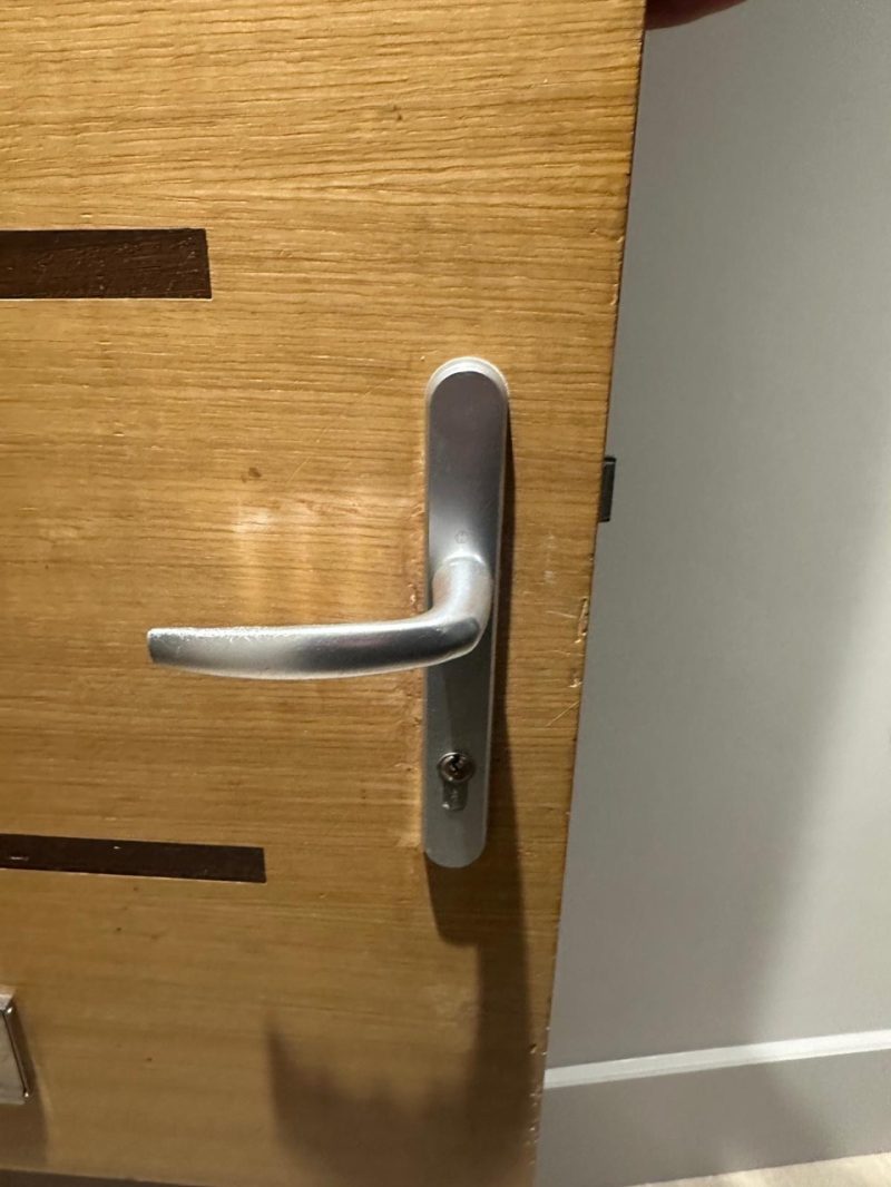 locked out no key mayfair